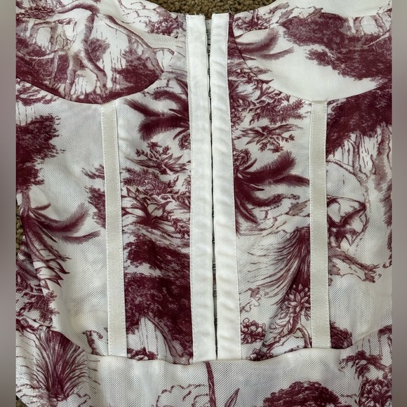 1950’s Blush Toile Design One Piece Bodysuit - Picture 6 of 10